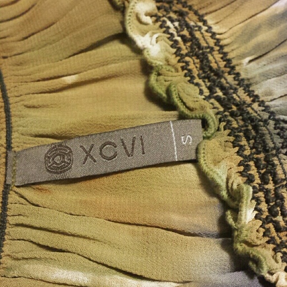 Tunic - Picture 3 of 3