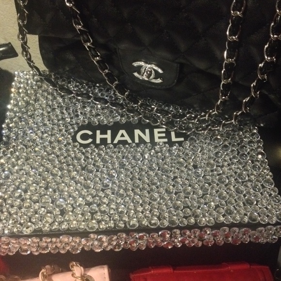 Sold - Picture 2 of 4