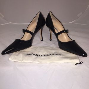 Manolo Blahnik shoe