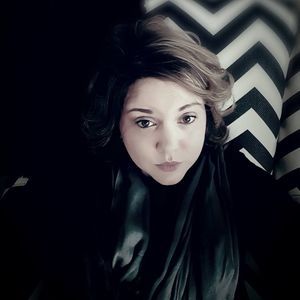 Meet your Posher, Holly