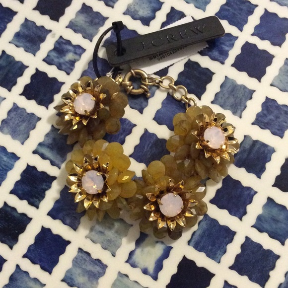 NWT Zinnia Crystal Bracelet in Tortoise - Picture 3 of 6