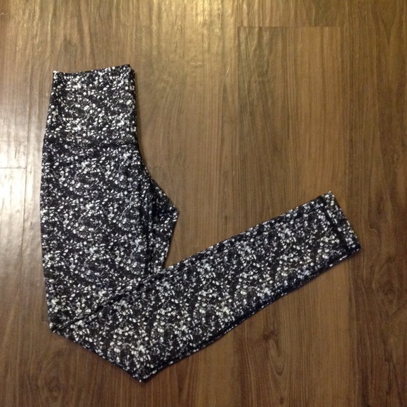 Lululemon Sequin Pant - Picture 3 of 4