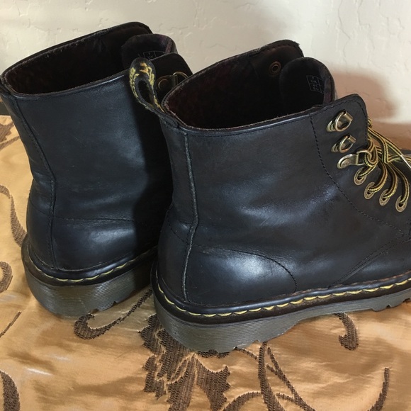 Dr. Martens Black Leather 7 Hole Ankle Boots - Picture 3 of 4