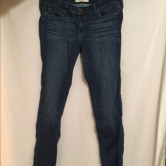 Hollister Ryan Dark skinny jeans, size 9 regular