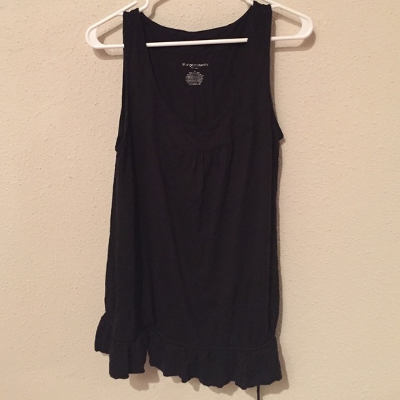 Liz Lange maternity top