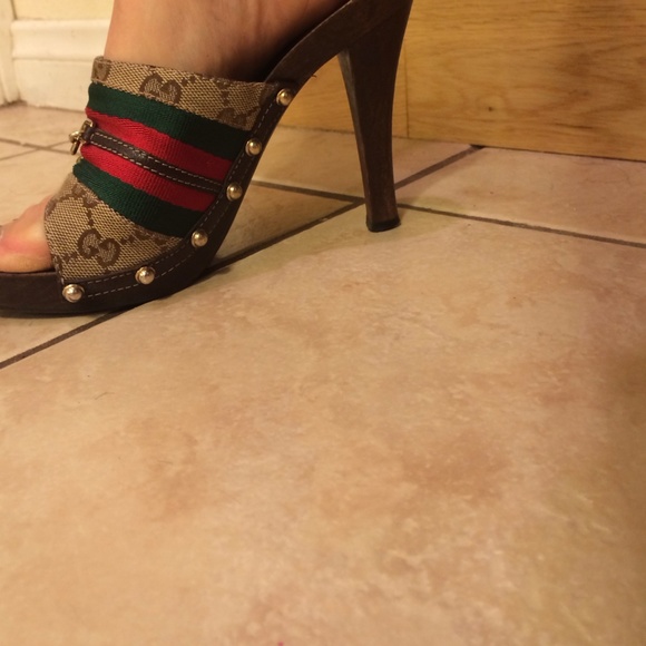 Extra pics if Gucci shoes