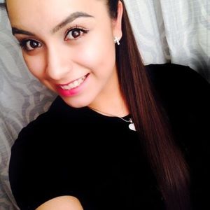 Meet your Posher, Mayra