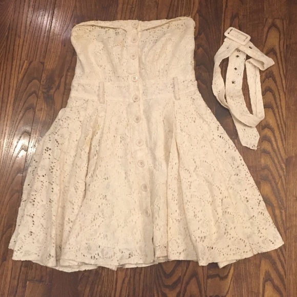 Lace dress