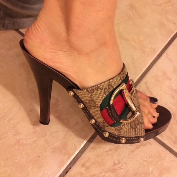 Extra pics of Gucci shoes