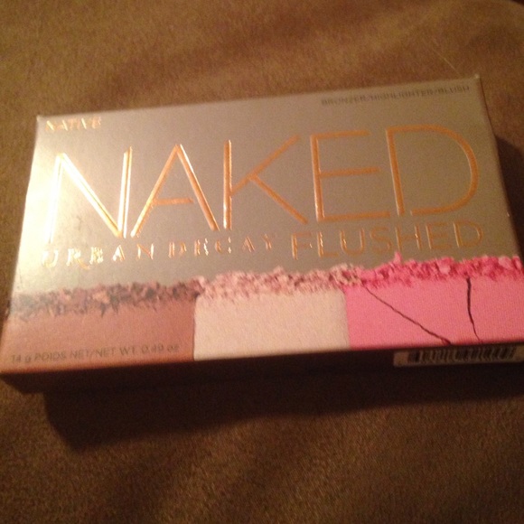 Urban decay naked flushed pallet