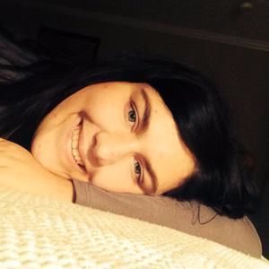 Meet your Posher, Tabitha