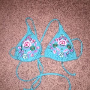 PACSUN ADJUSTABLE STRINGS BATHING SUIT TOP