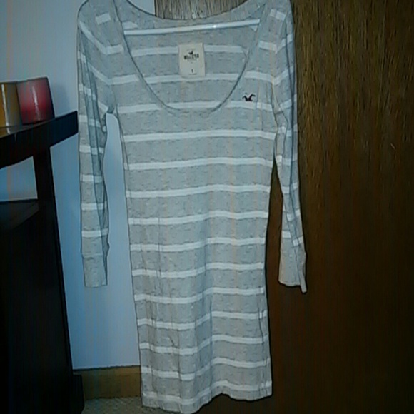 🌟MAKE AN OFFER🌟Hollister top