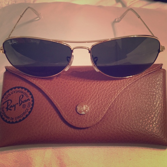RayBan Women's Aviator sunglasses