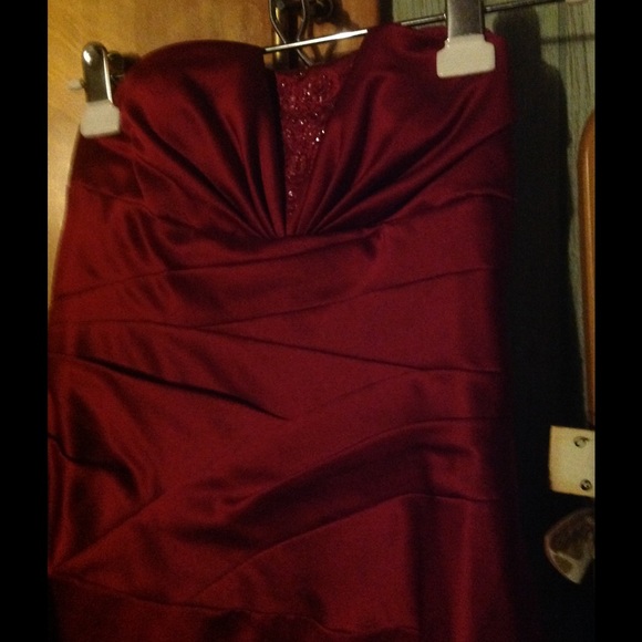 Prom Dress! Red strapless David's Bridal