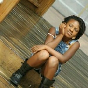 Meet your Posher, Denae