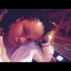 Meet your Posher, Natasha