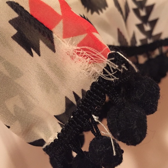 Tribal Print Shorts - Picture 2 of 4