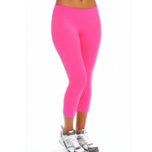 Under Armor pink crop workout pants