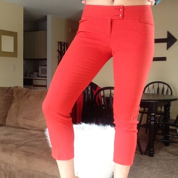 The Limited brand Capri/cropped, dress pants