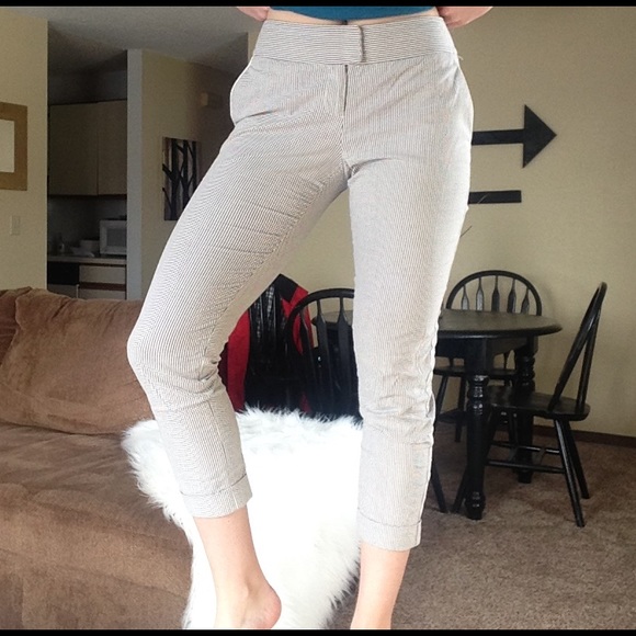 The Limited brand Capri/cropped, dress pants