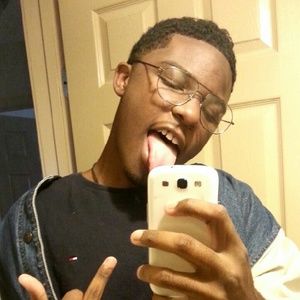 Meet your Posher, Fred