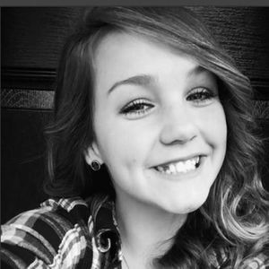 Meet your Posher, Karaline