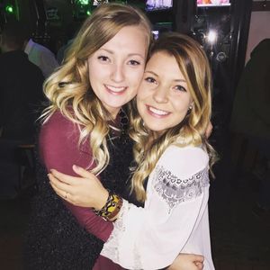 Meet your Posher, Claire