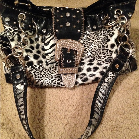 Bling zebra and cheetah purse - Picture 1 of 3