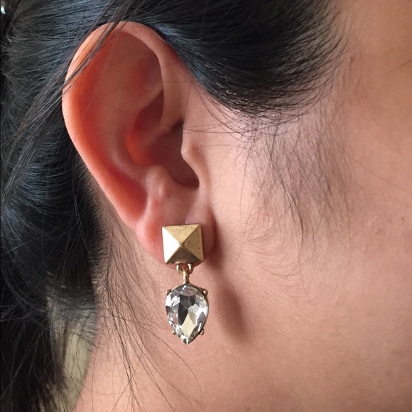 ️J. Crew Tear Drop Studs Earrings - Picture 4 of 4