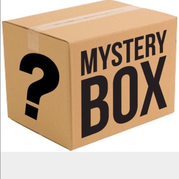 PINK Victoria's Secret Other - Mystery boxes!! Medium size