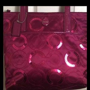 NEW AUTHENTIC COACH HANDBAG