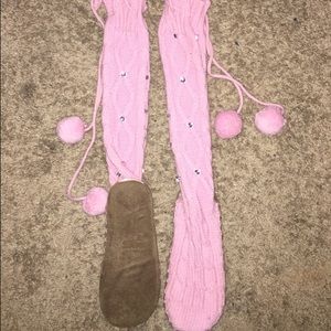 SUPER RARE! Victoria's Secret Mukluks