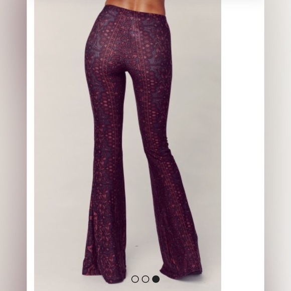 Novella Royale Janis Bells Oxblood Chantilly - Picture 3 of 4