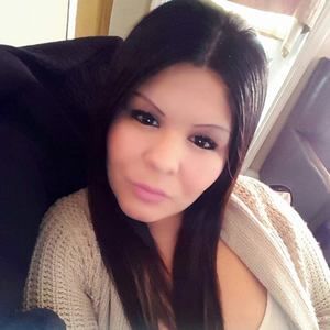 Meet your Posher, Rosalinda