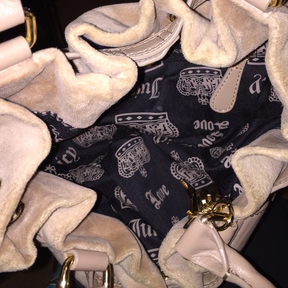SOLD✨Tan Juicy Couture purse - Picture 2 of 2
