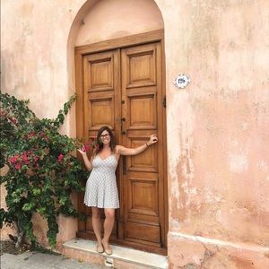 Meet your Posher, Jenny