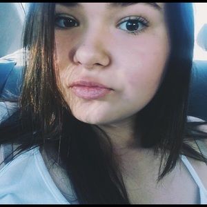 Meet your Posher, Brianna