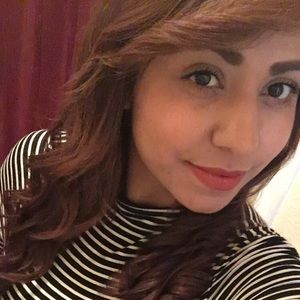 Meet your Posher, Bee