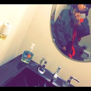 Meet your Posher, Jay