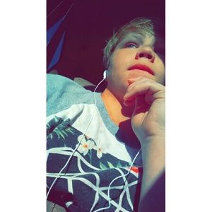 Meet your Posher, Bobby