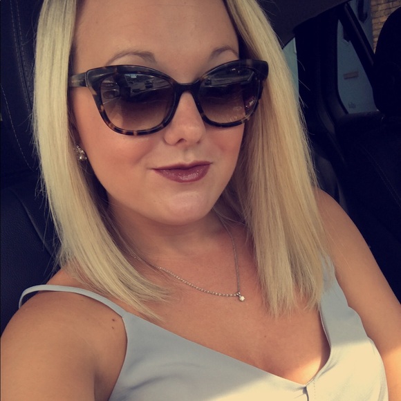 Meet your Posher, Kylee - Picture 1 of 1
