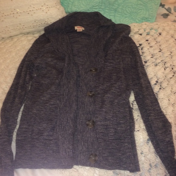 Sweater !!!