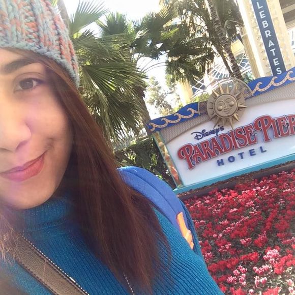 Meet your Posher, Elisey