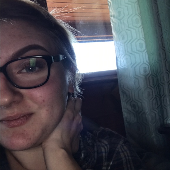 Meet your Posher, Bailey - Picture 2 of 3