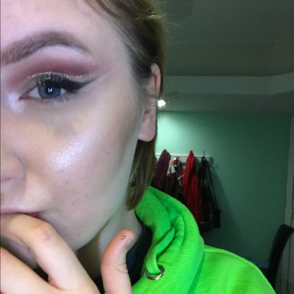 Meet your Posher, Bailey - Picture 3 of 3