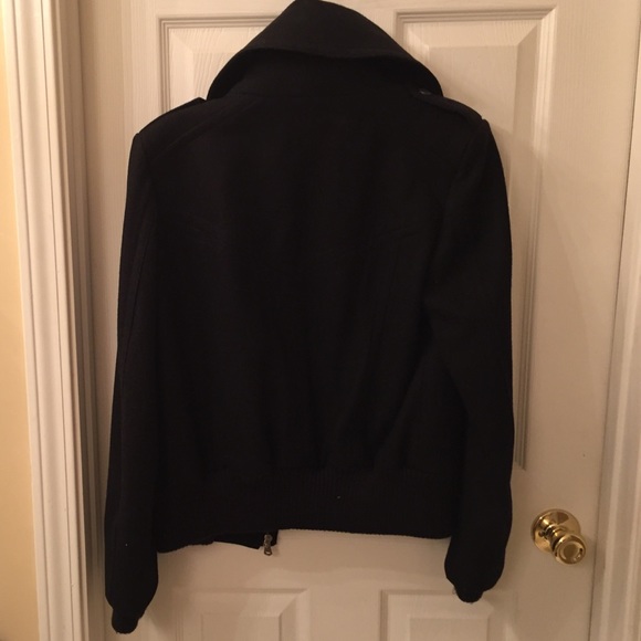 Jacket - Picture 2 of 4