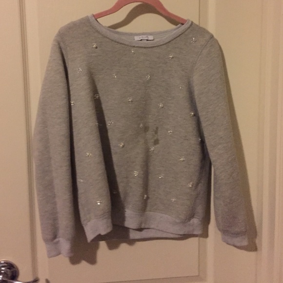 Grey w/ white pearls sweatshirt
