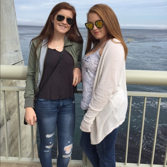 Meet your Posher, Madeline