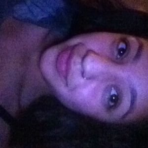 Meet your Posher, Esperanza